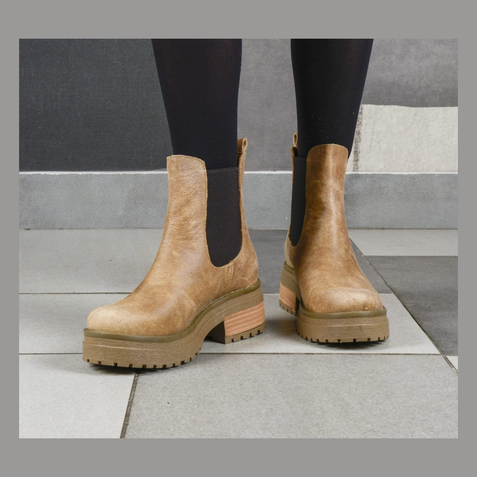 Chelsea Camel