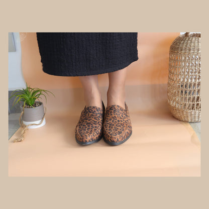 Mocasin Animal Print